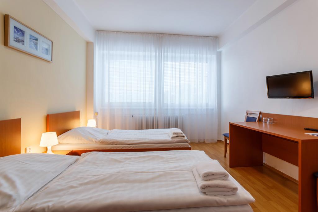 Hotel Veronika Ostrava Dış mekan fotoğraf