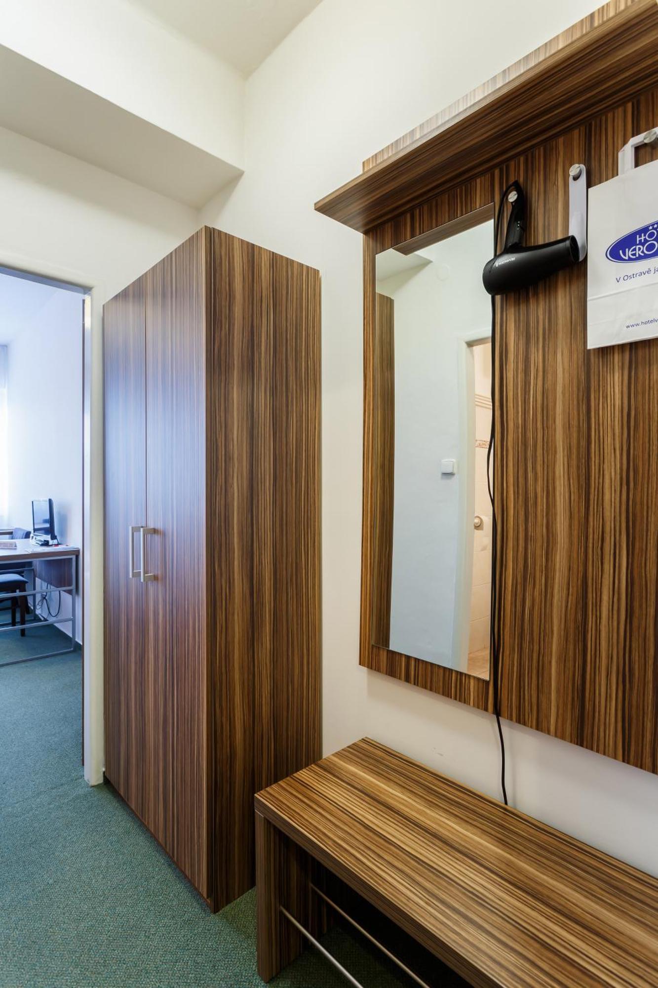 Hotel Veronika Ostrava Dış mekan fotoğraf