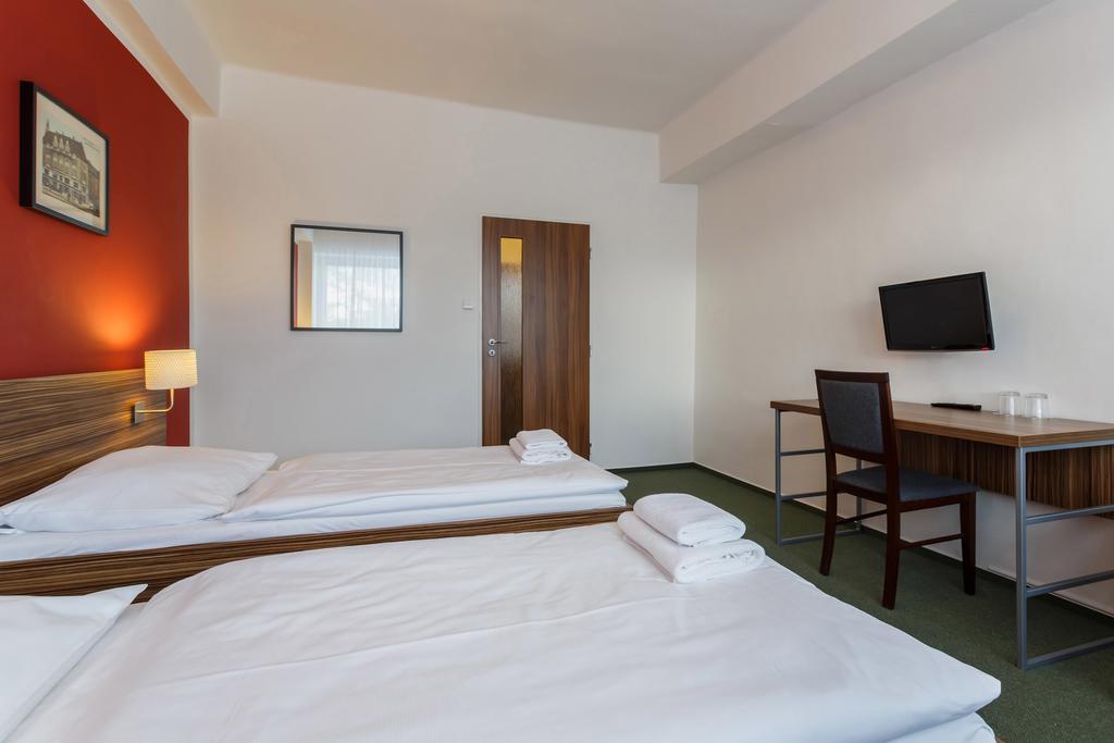 Hotel Veronika Ostrava Dış mekan fotoğraf