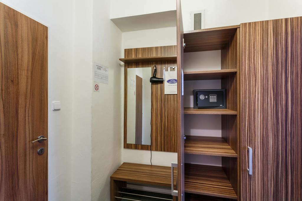 Hotel Veronika Ostrava Dış mekan fotoğraf