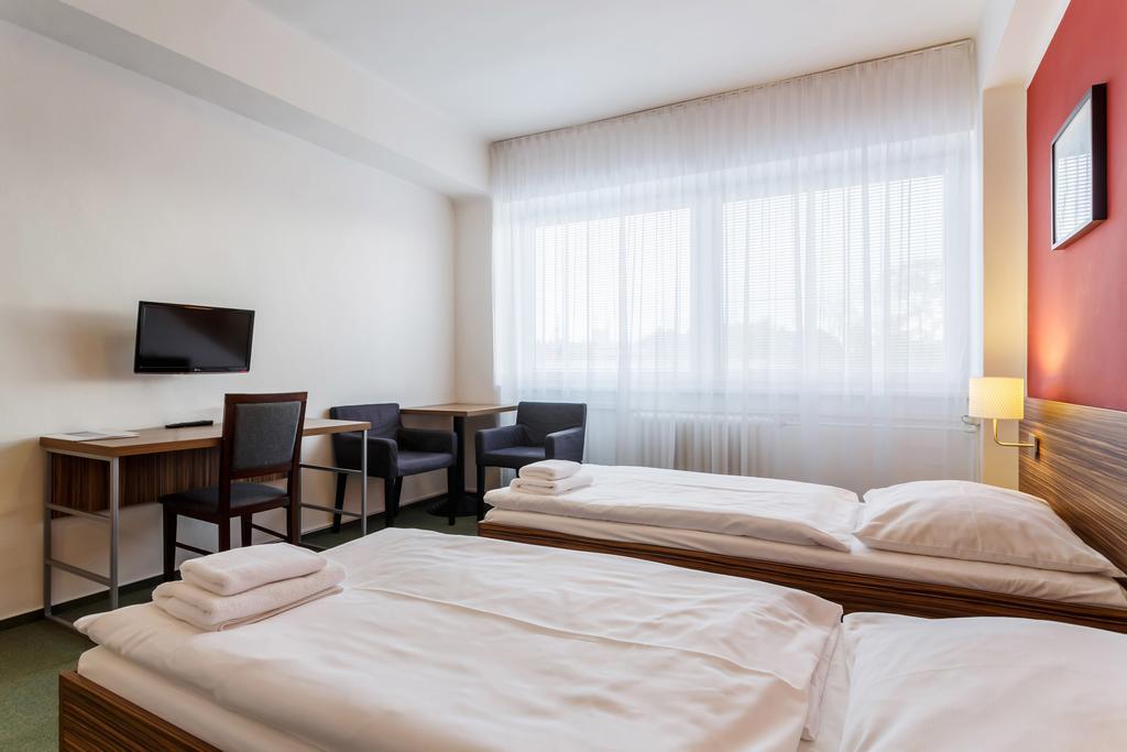 Hotel Veronika Ostrava Dış mekan fotoğraf